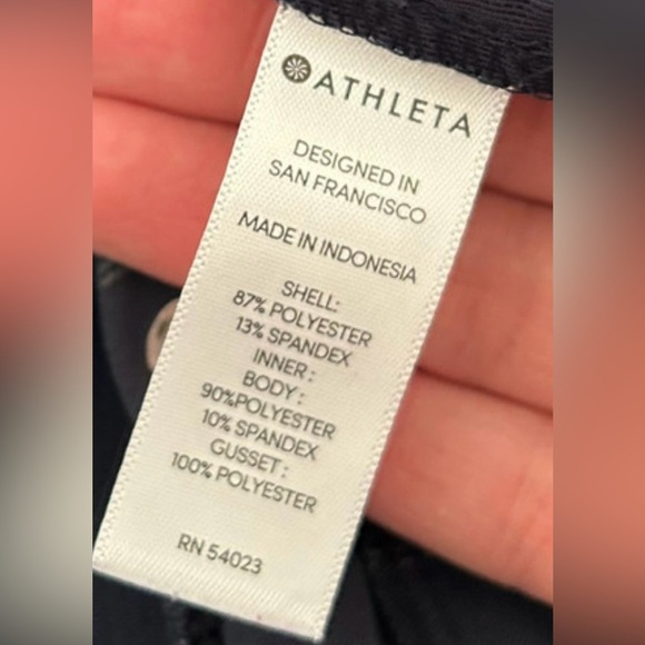 Athleta Women’s Striped Midtown Skort​ - Picture 5 of 5